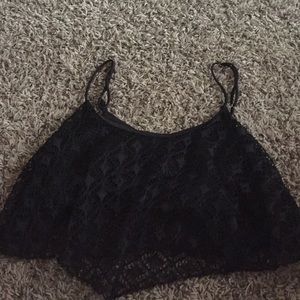 Black crop tank