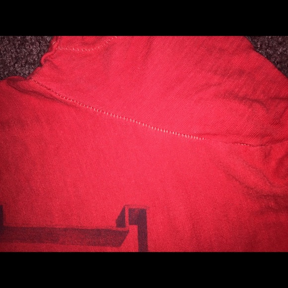 Red American eagle tee - Picture 3 of 3