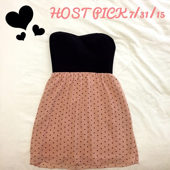 HOST PICK!💎Strapless black & pink polka dot dress