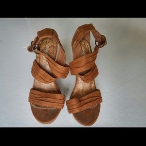 Brown Wedges
