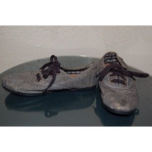✨ TOMS glittery shoes ✨