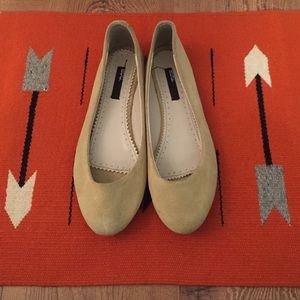 Suede Pastel Green / Yellow Flats