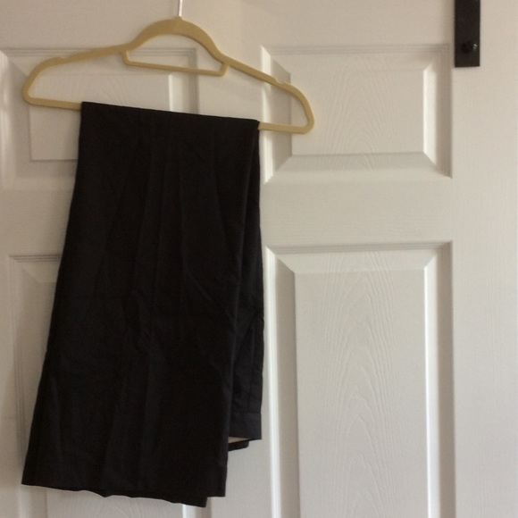 Theory black lightly pinstriped slacks