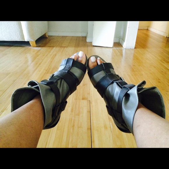 Dolcetta boots sandals