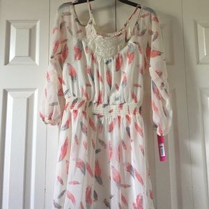 Dress (size medium)