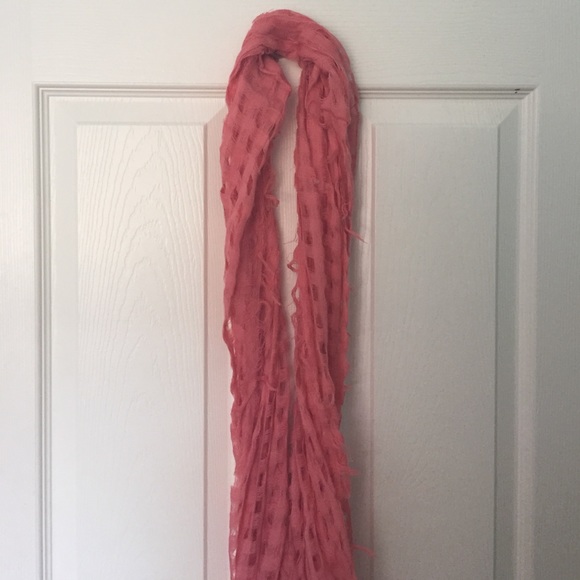 Infinity scarf