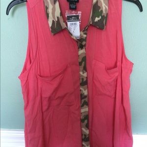 Shirt size large   Rue 21  new with tag