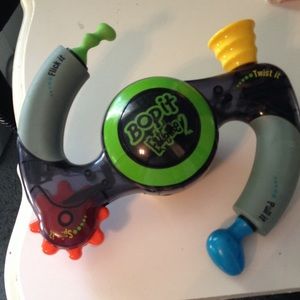 Bop it extreme 2