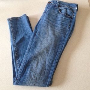 light wash jeans