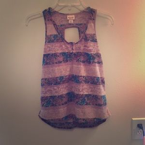 Floral tank top with small cut out