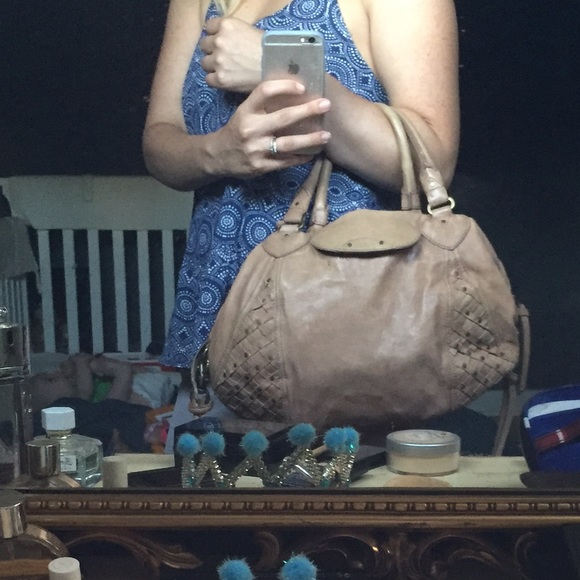 Large BOTKIER pinkish nude handbag with long strap - Picture 3 of 4