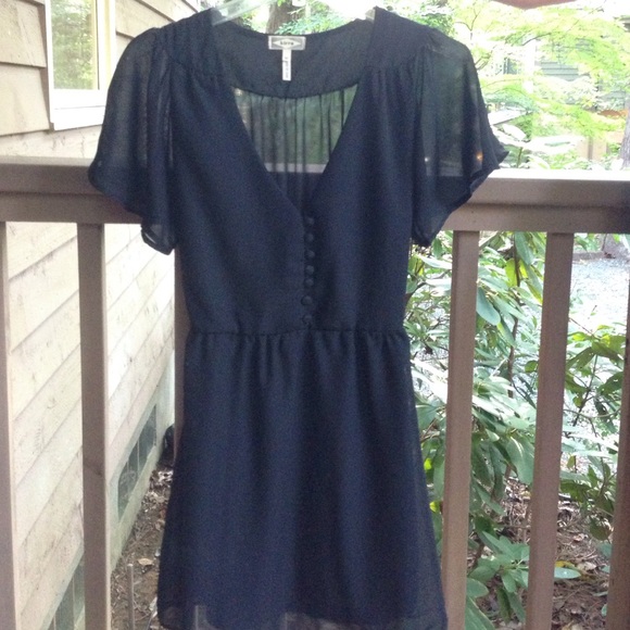 Black PacSun Kirra dress