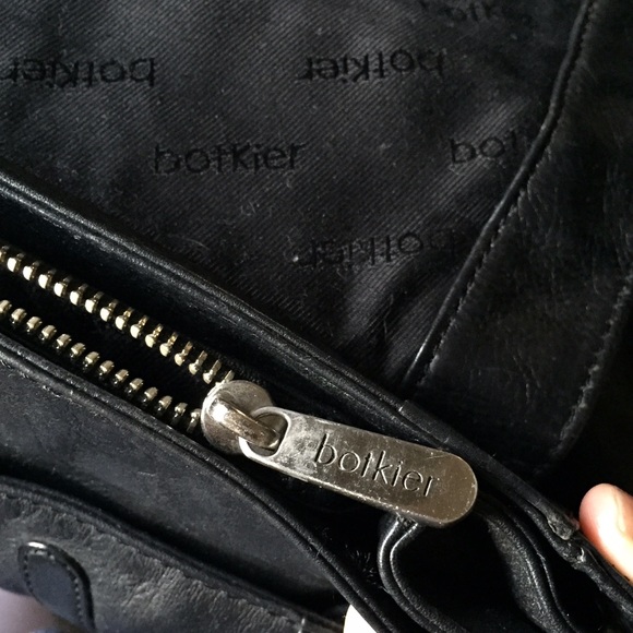 Black Medium sized BOTKIER satchel - Picture 3 of 3