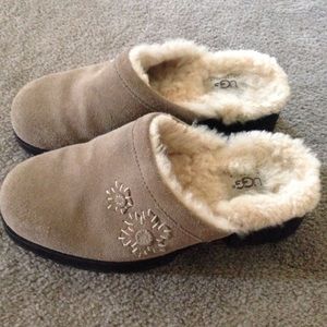 Ugg suede clogs