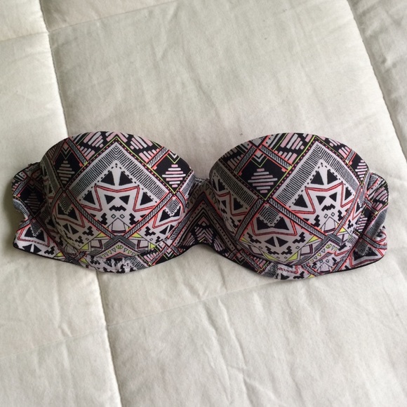 Victoria Secret PINK push up bra