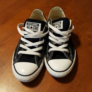Black Converse