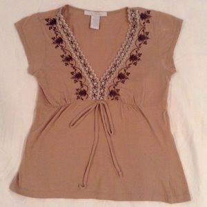 Charlotte Russe Short Sleeve Top (Size Small)