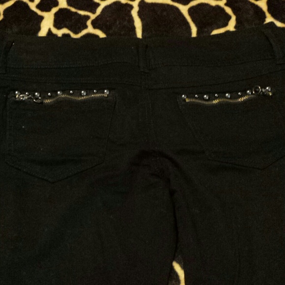 Cute Funky Pants - Picture 3 of 3