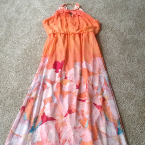 Bisou Bisou Dresses & Skirts - Maxi dress