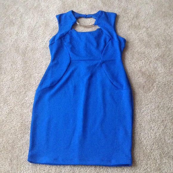 Bisou Bisou Dresses & Skirts - Dress