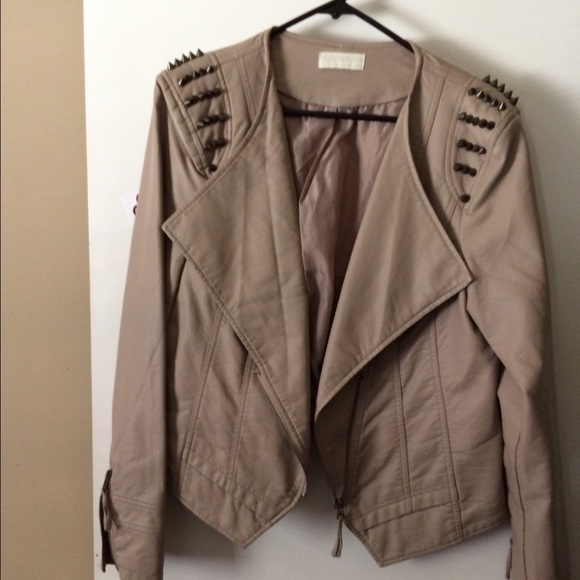 Forever 21 Jackets & Blazers - JACKET FAUX LEATHERB