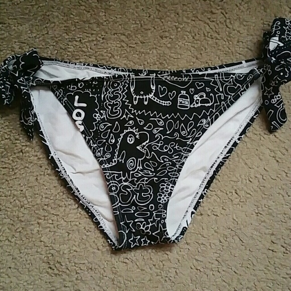 Bathing suit