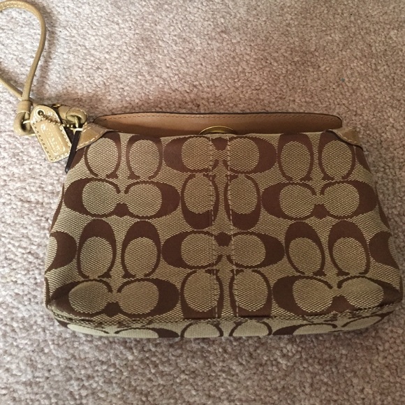 Coach wristlet