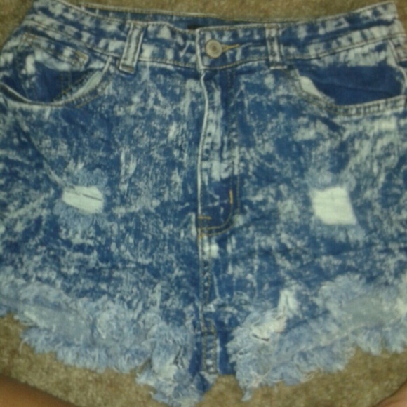 Woman Shorts