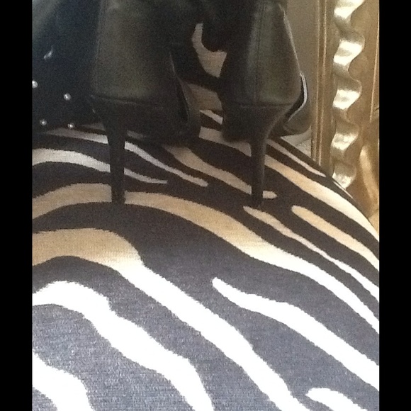 🔥NEW🔥Thigh boot/pump - Picture 3 of 4