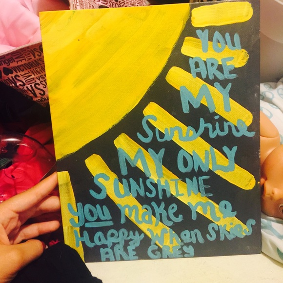 Hand painted by me ❤️☀️