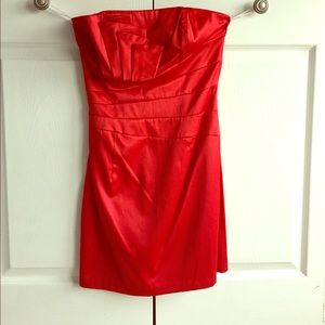 Sexy red dress by Jessica McClintock