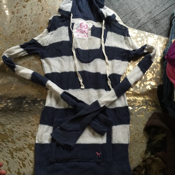 Last chance!!! PINK SWEATER SZ M