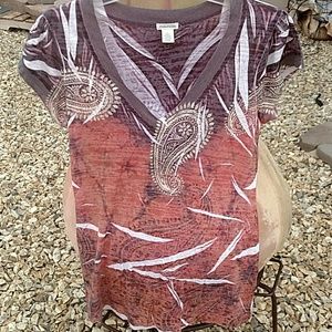 Maurices Gorgeous Top Size Large... Maurices Gorgeous Top Size Large...