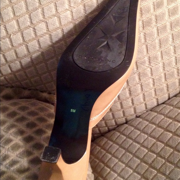 Caramel Bandolino Kitten Slides - Picture 3 of 4