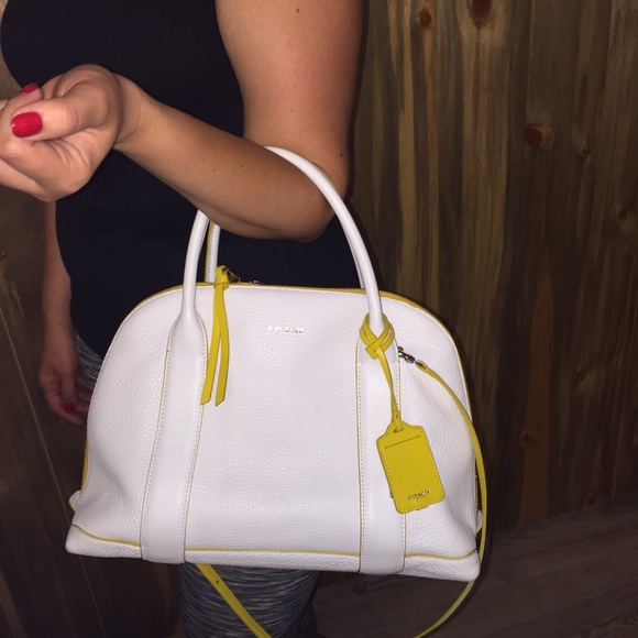 Coach handbag - Picture 4 of 4