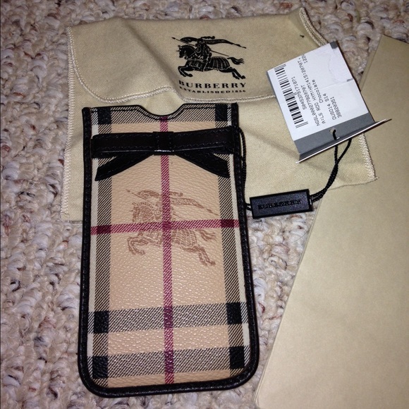 Burberry prorsum iphone 5 case sleeves