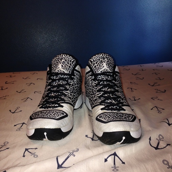 Air Jordan XX9's - Picture 3 of 3