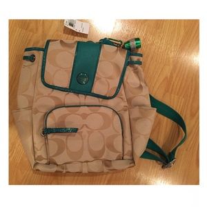 Coach Sis Backpack in signature khaki/bright jade