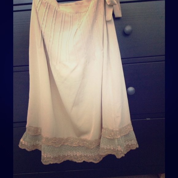 Anthropologie tan silky skirt.