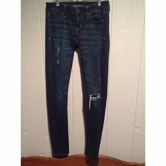 Dark wash distressed American Eagle jeggings