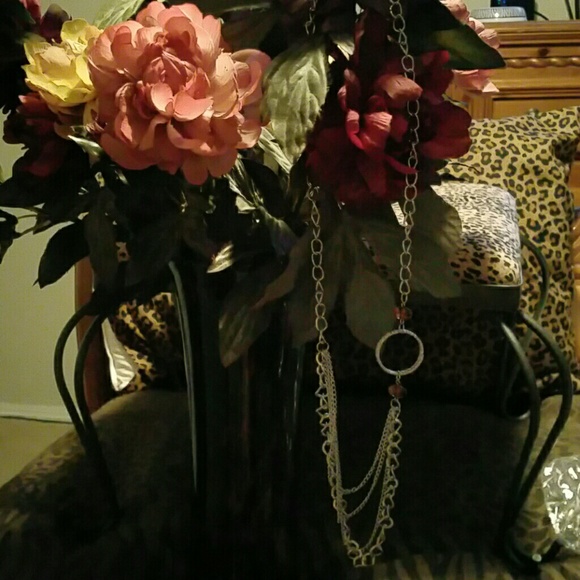 SOLD Gorgeous necklace