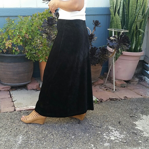 GAP black maxi skirt Small ***SOLD*** - Picture 3 of 4
