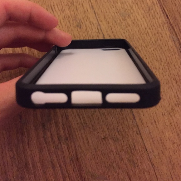 Divergent IPhone 5/5s Case - Picture 3 of 4