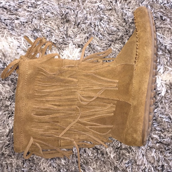 Fringe boots - Picture 2 of 4