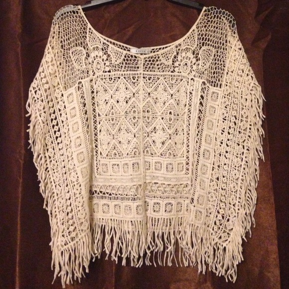 Boho lace poncho