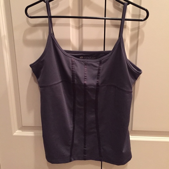 InMotion by New York & Co gray workout cami