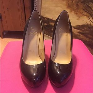 Christian Louboutin Black Pumps Heels