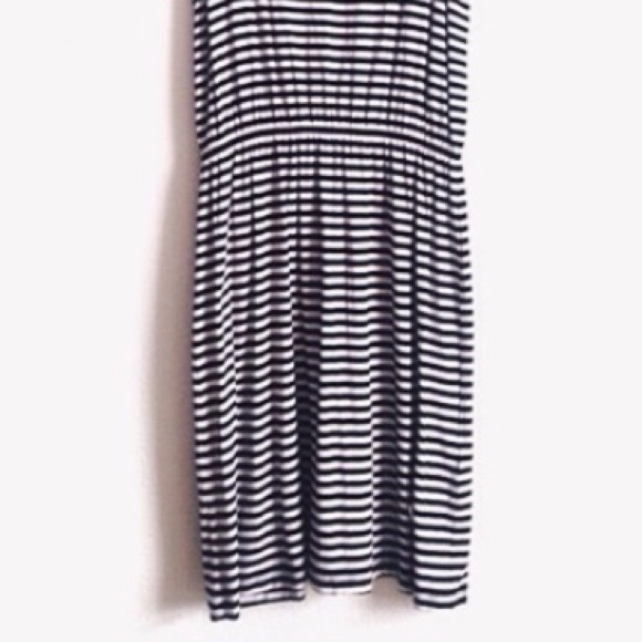 SOLD | HP✶ H&M Striped Dress - Picture 3 of 3