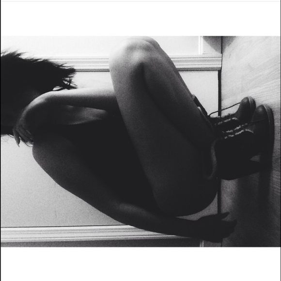 👑✨About Me✨👑 - Picture 4 of 4