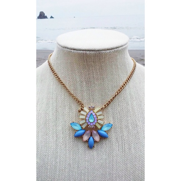 (SOLD) Juicy couture statement necklace